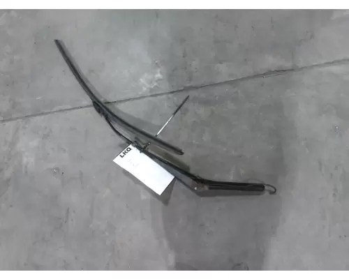 VOLVO VNM WINDSHIELD WIPER ARM