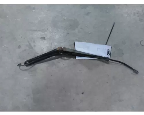 VOLVO VNM WINDSHIELD WIPER ARM