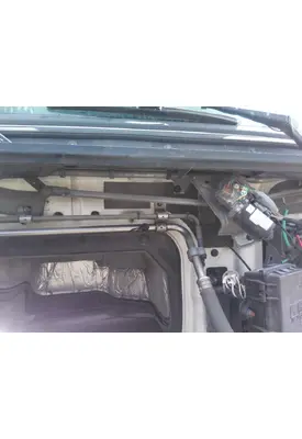 VOLVO VNM WINDSHIELD WIPER ASSEMBLY