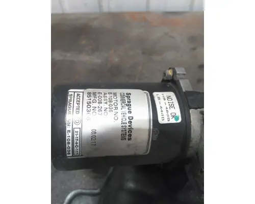 VOLVO VNM WINDSHIELD WIPER ASSEMBLY