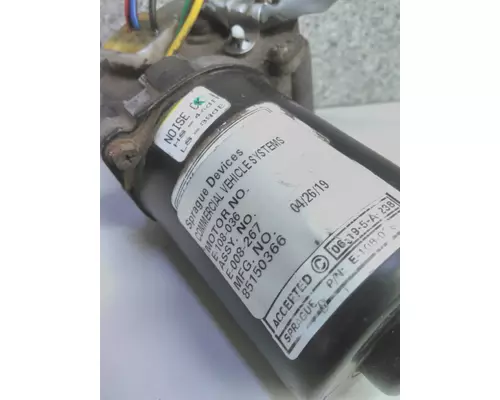 VOLVO VNM WINDSHIELD WIPER MOTOR