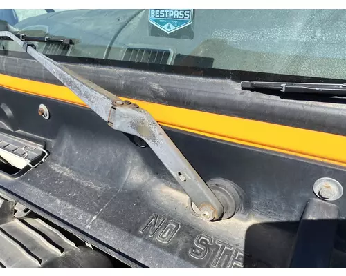 VOLVO VNM Windshield Wiper Arm