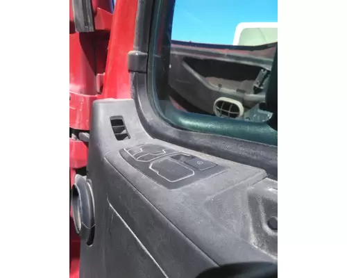 VOLVO VNR 2018-2026 DOOR ASSEMBLY, FRONT