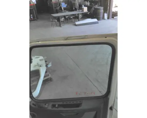VOLVO VNR 2018-2026 DOOR ASSEMBLY, FRONT
