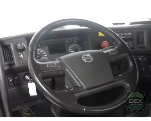 VOLVO VNR300 Cab