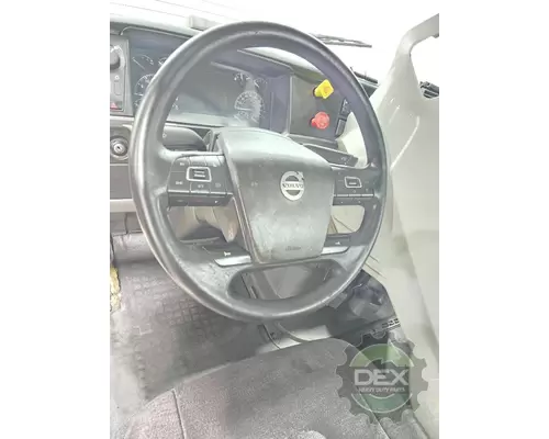 VOLVO VNR300 Cab
