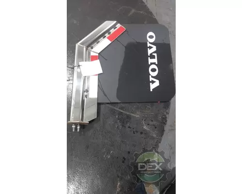 VOLVO VNR640 8261 rear mudguard