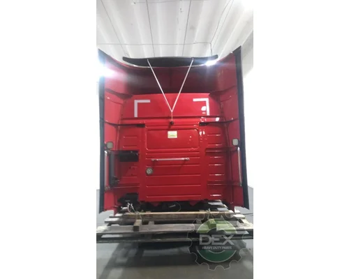 VOLVO VNR640 Cab