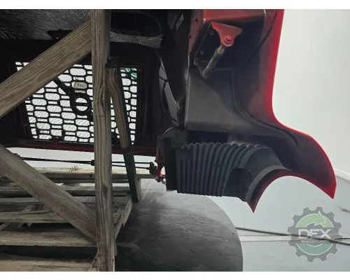 VOLVO VNR640 Hood