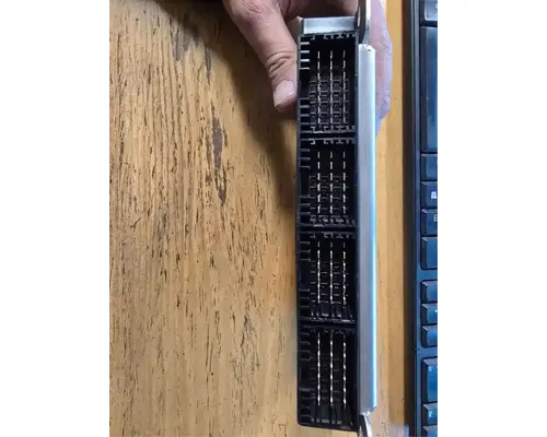 VOLVO VNR64T DashConsole Switch