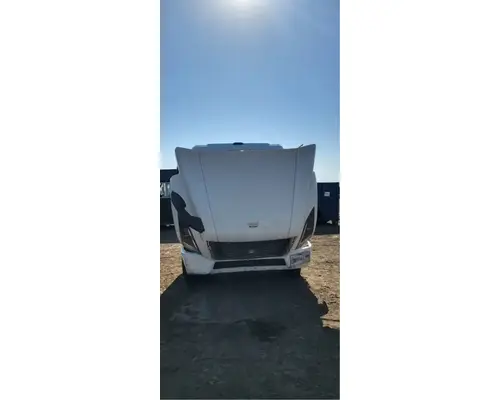 VOLVO VNR64T Hood