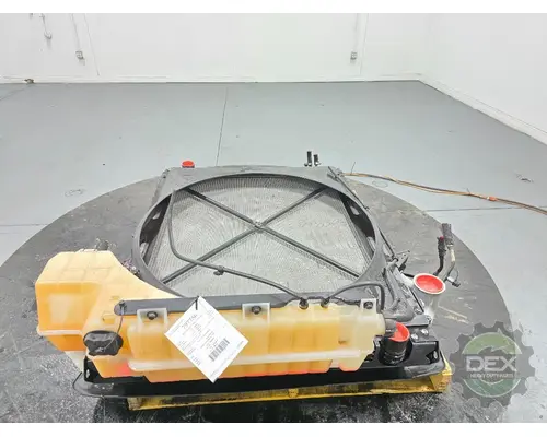 VOLVO VNR660 Radiator