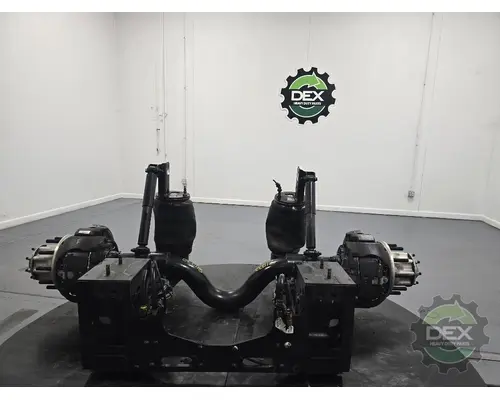 VOLVO VNR 6562 trailing wheel axle