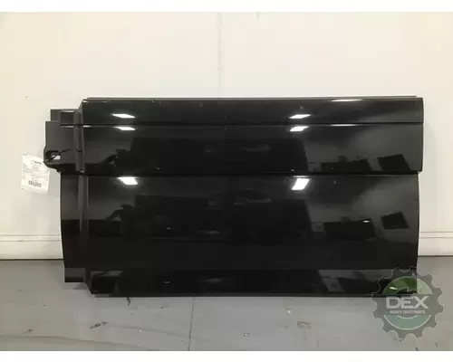 VOLVO VNR 8916 chassis fairings