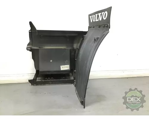 VOLVO VNR 8916 chassis fairings