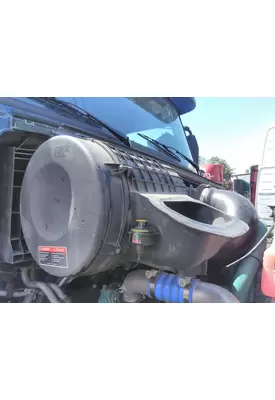 VOLVO VNR AIR CLEANER