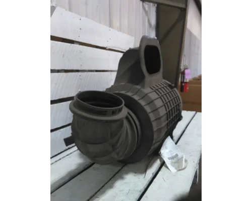 VOLVO VNR AIR CLEANER