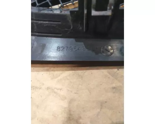 VOLVO VNR AIR INTAKE LOUVERCOVER