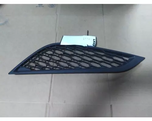 VOLVO VNR AIR INTAKE LOUVERCOVER