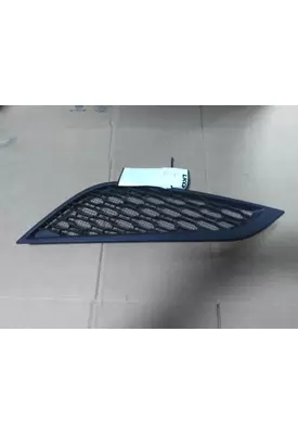 VOLVO VNR AIR INTAKE LOUVER/COVER