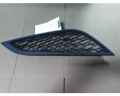 VOLVO VNR AIR INTAKE LOUVERCOVER