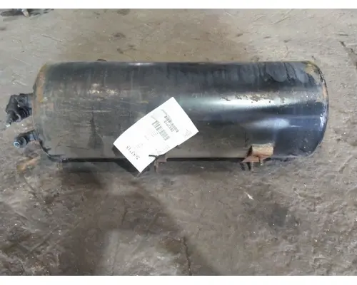 VOLVO VNR AIR TANK