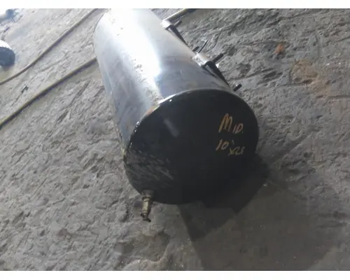 VOLVO VNR AIR TANK