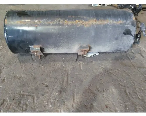 VOLVO VNR AIR TANK