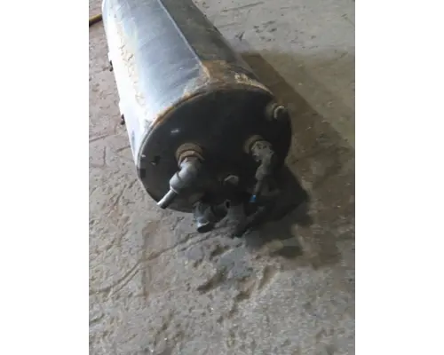VOLVO VNR AIR TANK