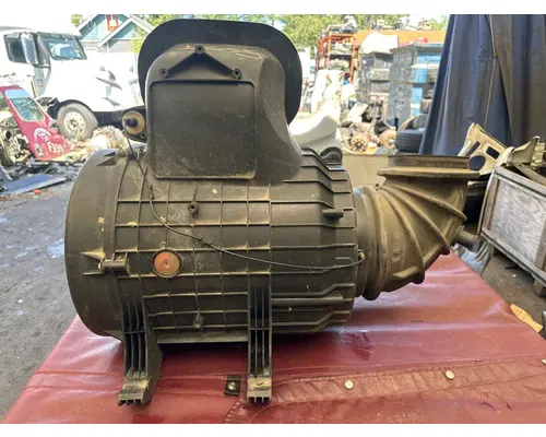 VOLVO VNR Air Cleaner