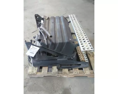 VOLVO VNR BATTERY BOX