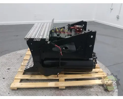 VOLVO VNR Battery Box