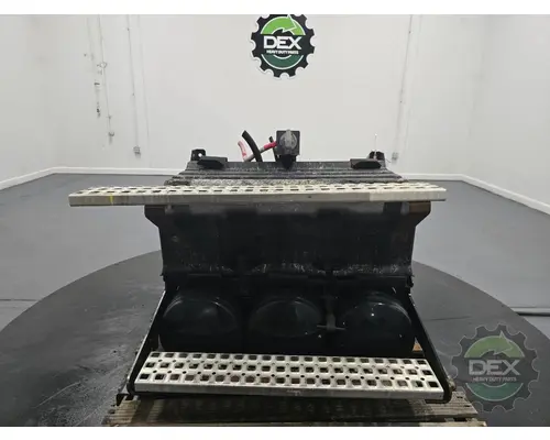 VOLVO VNR Battery Box