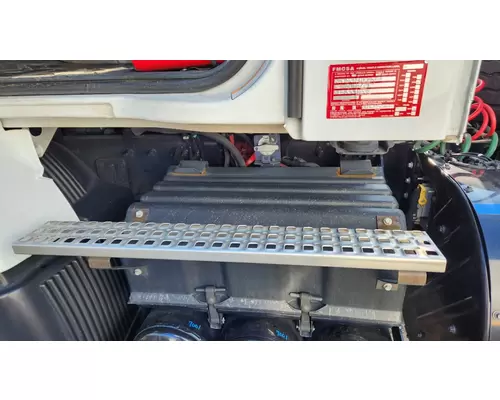 VOLVO VNR Battery Box