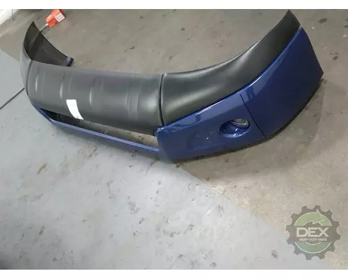 VOLVO VNR Bumper Assembly, Front