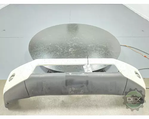VOLVO VNR Bumper Assembly, Front