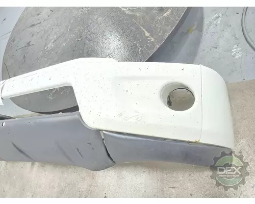VOLVO VNR Bumper Assembly, Front