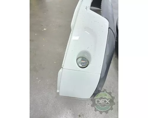VOLVO VNR Bumper Assembly, Front