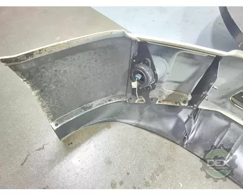 VOLVO VNR Bumper Assembly, Front