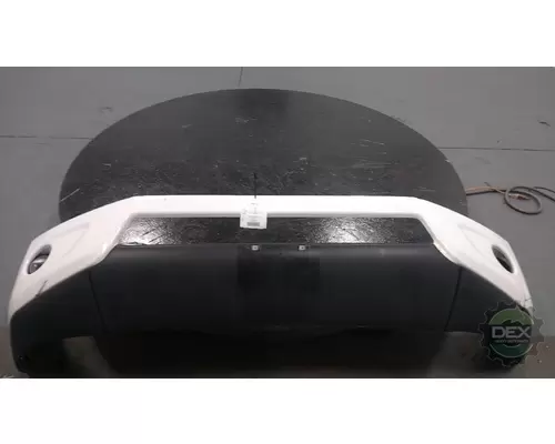 VOLVO VNR Bumper Assembly, Front