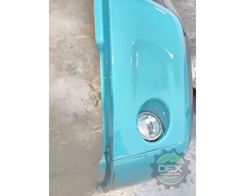 VOLVO VNR Bumper Assembly, Front