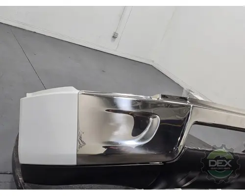 VOLVO VNR Bumper Assembly, Front