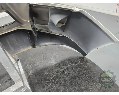 VOLVO VNR Bumper Assembly, Front