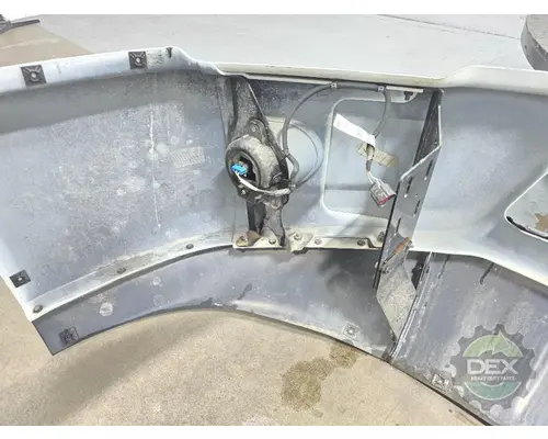 VOLVO VNR Bumper Assembly, Front