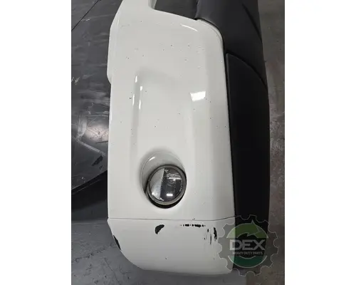 VOLVO VNR Bumper Assembly, Front