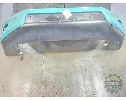 VOLVO VNR Bumper Assembly, Front