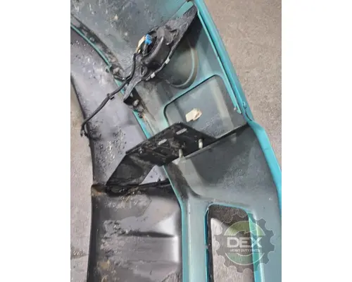 VOLVO VNR Bumper Assembly, Front