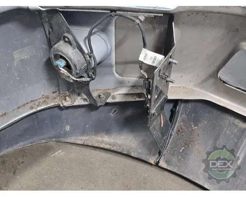 VOLVO VNR Bumper Assembly, Front