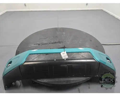 VOLVO VNR Bumper Assembly, Front