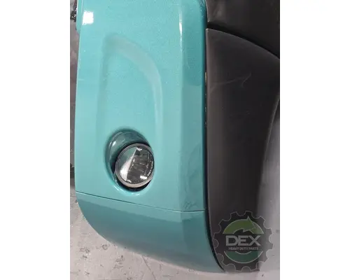 VOLVO VNR Bumper Assembly, Front